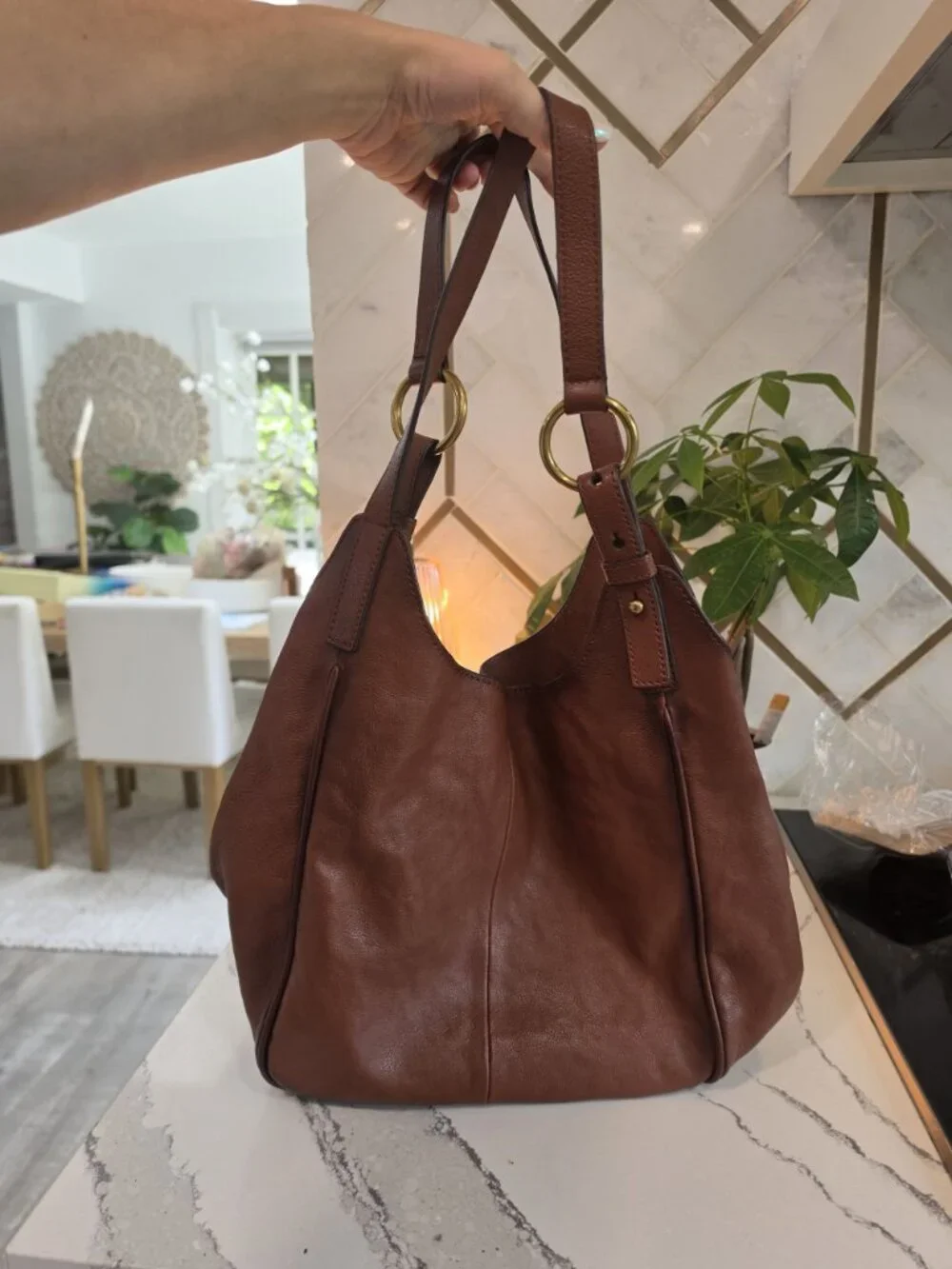 Frye Madison Cognac Leather Shoulder Hobo Bag Magnetic Closure Gold Hardware